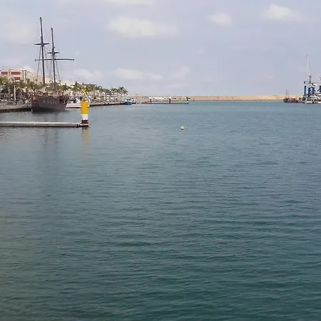 102 I Del Mar I Encantador En La イン *