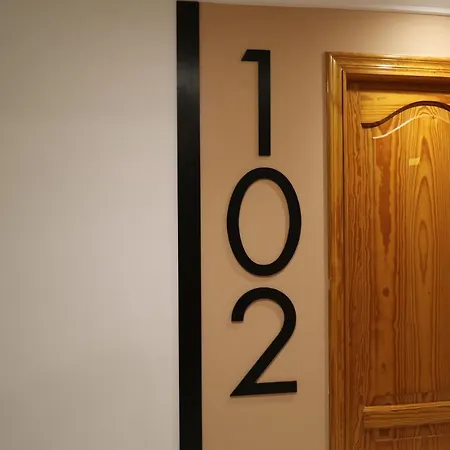イン 102 I Del Mar I Encantador En La